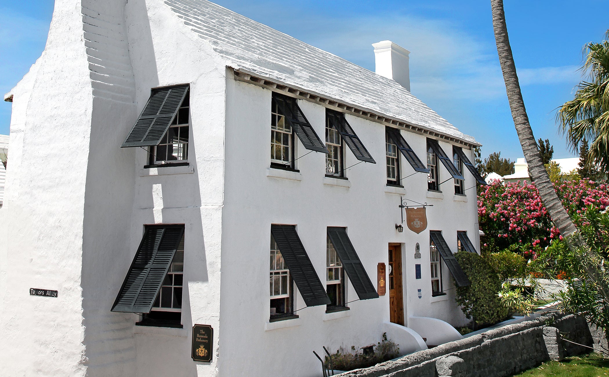 Lili Bermuda Perfumery at Stewart Hall, the Fragrant Destination